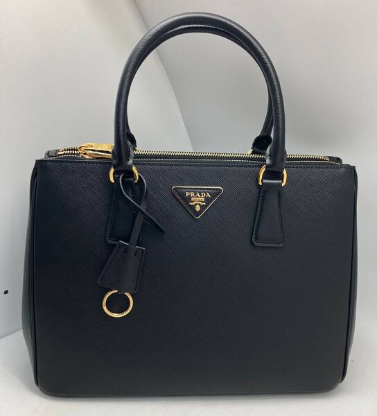 Сумка Prada женский кожа черный 155402
