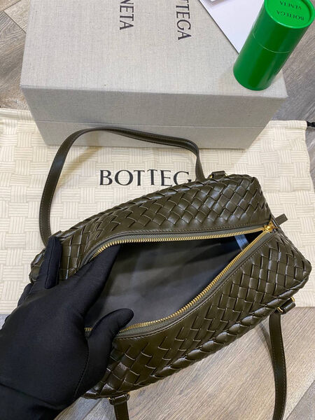 Сумка Bottega Veneta женский кожа болотный 174513-3