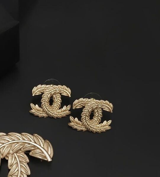 Серьги Chanel 70600