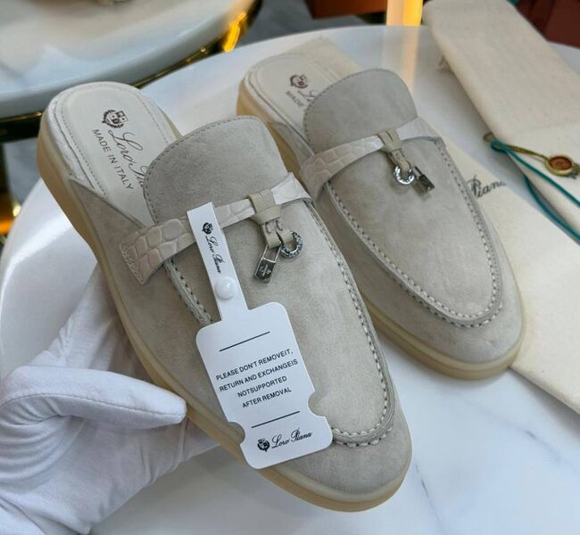 Сабо Loro Piana женский замша графитовый 189119