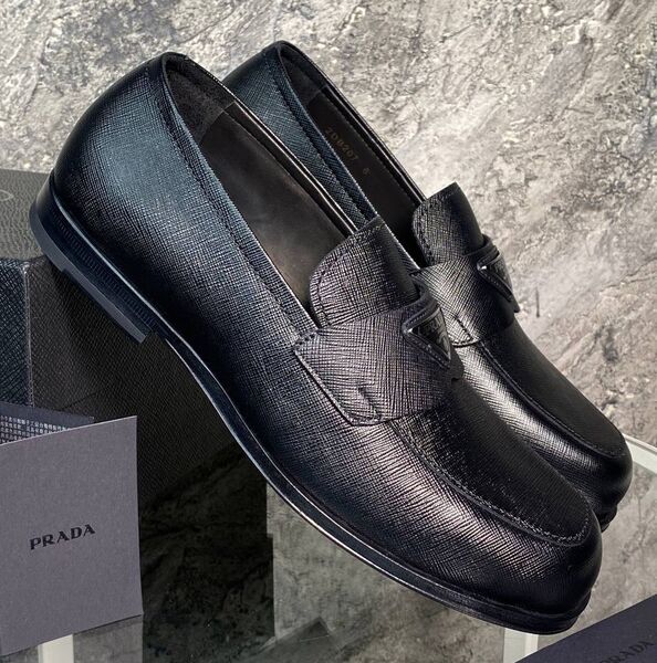 Мужские лоферы Prada мужской кожа черный 173116