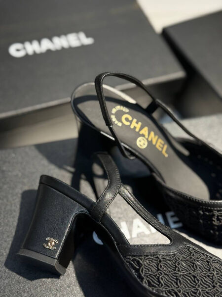 Туфли Chanel женский кожа черный 188712-4