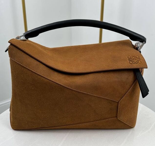 Сумка Loewe женский замша бежевый 164457