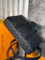 Мужской портфель Louis Vuitton мужской канва черный 135944-7