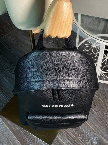 Мужской рюкзак Balenciaga мужской кожа черный 167098-3