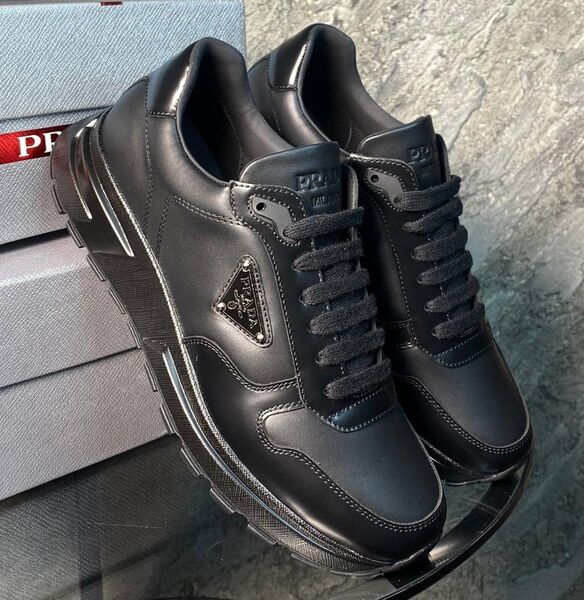 Мужские кроссовки Prada мужской кожа черный 132953