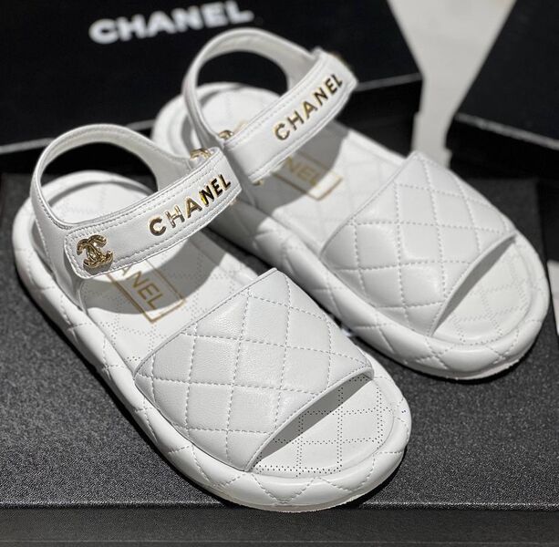 Босоножки Chanel женский кожа белый 146823