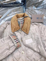 Куртка Burberry женский бежевый 37766-4