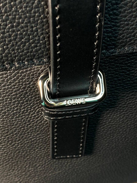 Мужской рюкзак Loewe мужской кожа черный 136553-7