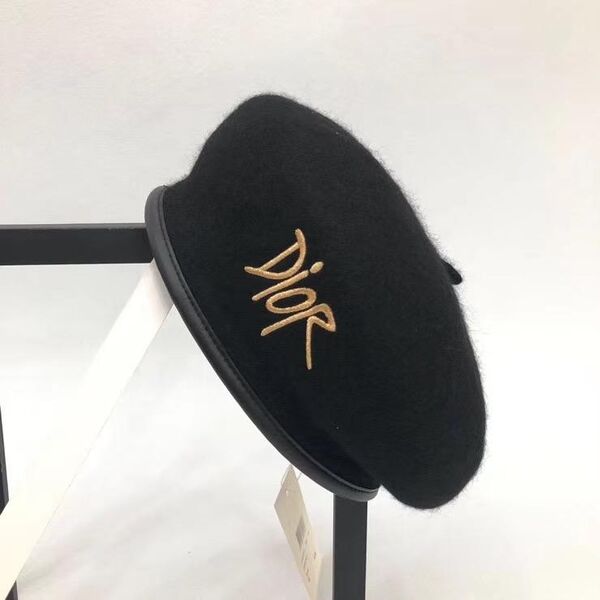 Кепка Christian Dior женский 25939