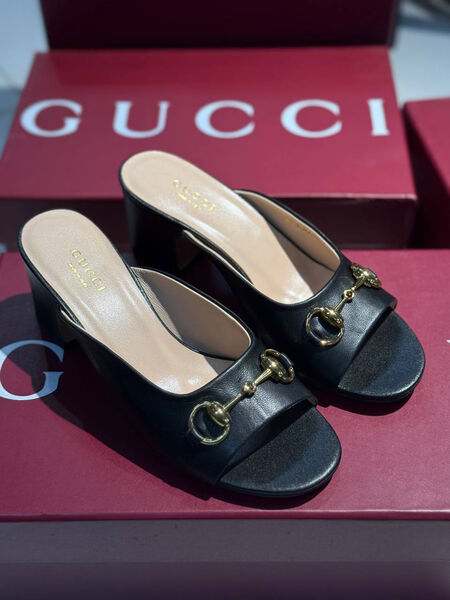 Шлепки Gucci женский кожа черный 187058-2