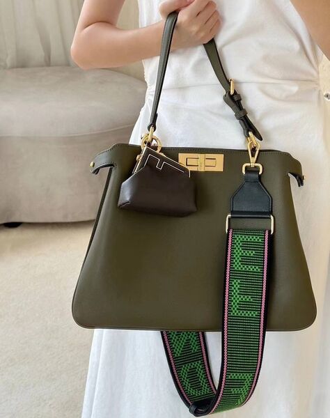 Сумка Fendi женский кожа болотный 191361