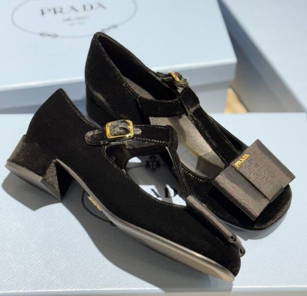 Туфли Prada женский замша черный 173741