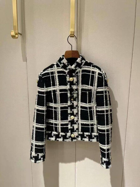 Костюм Valentino женский черный 171273-4
