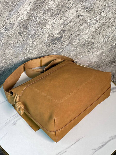 Мужская сумка мессенджер Loewe мужской замша бежевый 168842-2