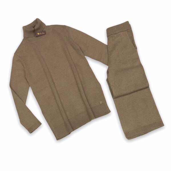 Костюм Loro Piana женский вязаная ткань 29744-4