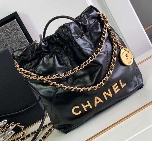Сумка Chanel 22 женский кожа черный 119066