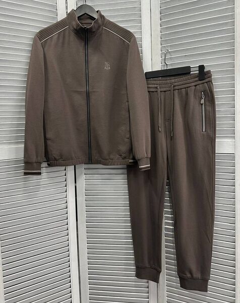 Мужской костюм Brunello Cucinelli мужской 131341