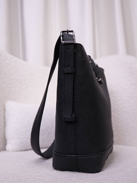 Сумка Louis Vuitton женский кожа черный 172287-2