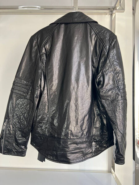 Куртка Saint Laurent женский кожа черный 141615-2