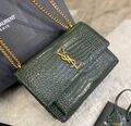 Сумка Saint Laurent Sunset Medium женский кожа болотный 97019-1