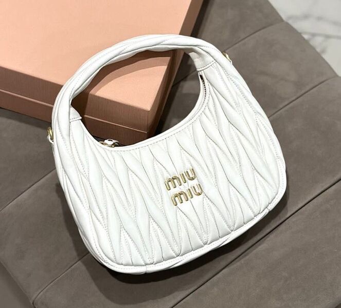 Сумка Miu Miu Wander 112259
