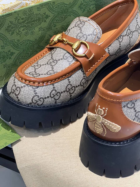 Лоферы Gucci женский текстиль графитовый 104897-2
