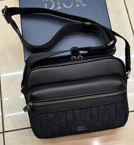 Мужская сумка мессенджер Christian Dior мужской кожа черный 168444