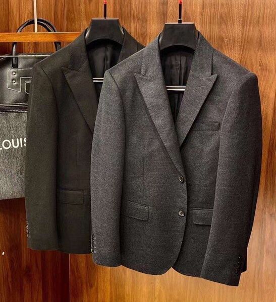 Мужской пиджак Louis Vuitton мужской черный,серебристый 130603