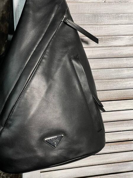 Мужской рюкзак Prada мужской кожа черный 53372-7