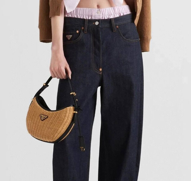 Джинсы Prada женский джинса синий 199933-5