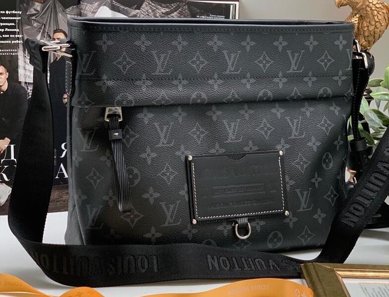 Мужская сумка мессенджер Louis Vuitton Besace Zippee мужской канва черный 76599