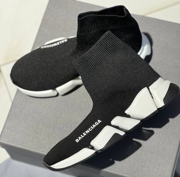 Кроссовки Balenciaga женский черный 98179
