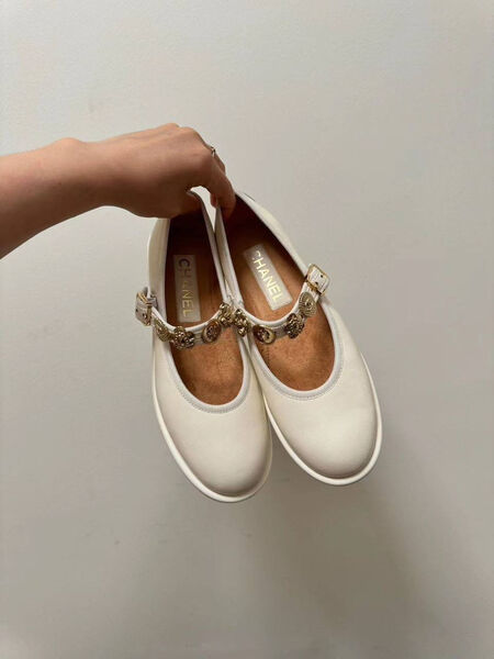 Балетки Chanel женский кожа белый 155392-2