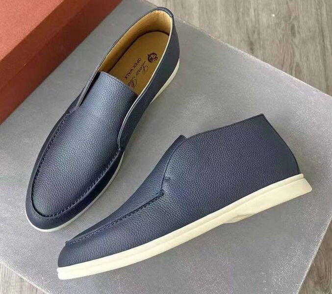 Мужские лоферы Loro Piana мужской кожа графитовый 135605