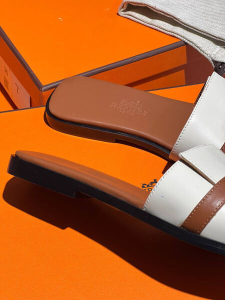 Шлепки Hermès женский кожа белый 150412-3