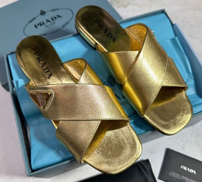 Шлепки Prada женский кожа бронзовый 107651