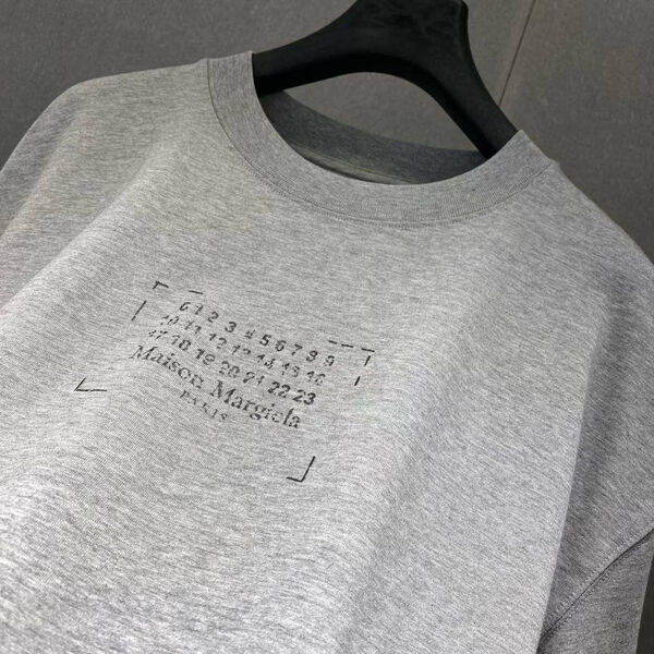 Мужская футболка Maison Margiela мужской графитовый 180726-4