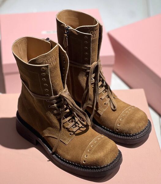 Ботинки Miu Miu женский замша бежевый 164456