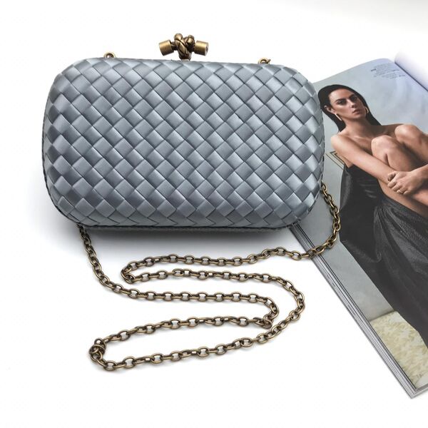 Клатч Bottega Veneta Chain Knot 26020