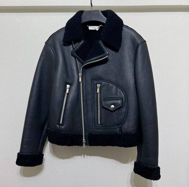 Дубленка Christian Dior женский черный 129610