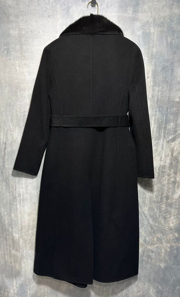 Пальто Fendi женский черный 125638-5