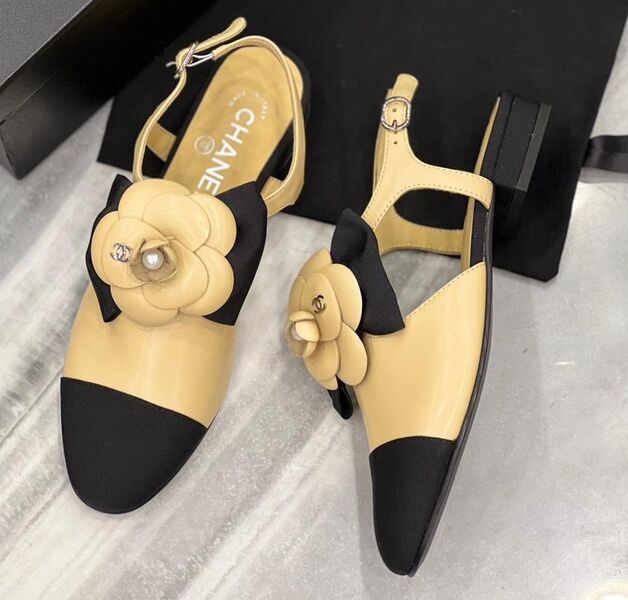 Туфли Chanel женский кожа бежевый 119049