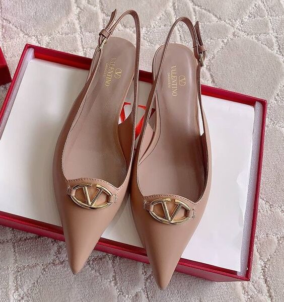 Туфли Valentino женский кожа розовый 150166