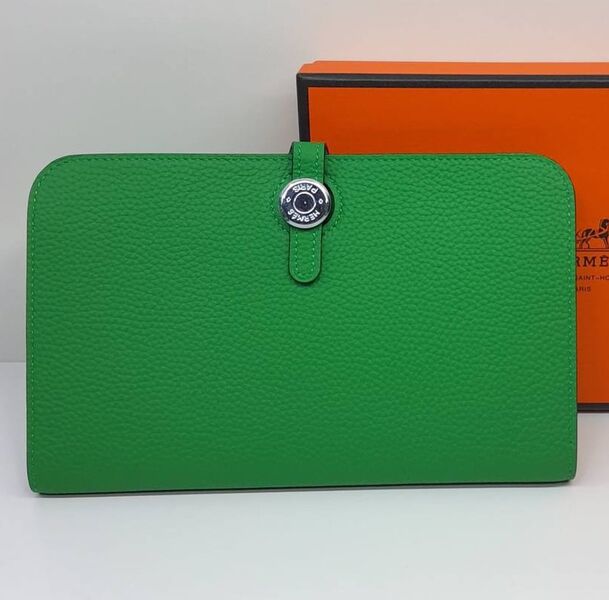 Кошелек Hermès женский кожа болотный 130198