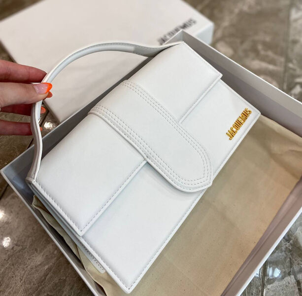 Сумка Jacquemus женский кожа белый 140077-3