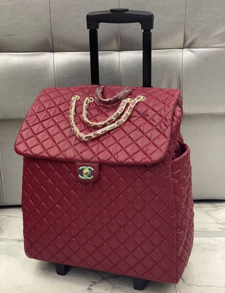 Чемодан Chanel женский нейлон бордовый 116420