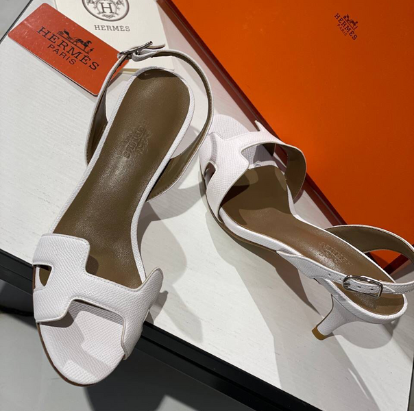 Босоножки Hermès женский кожа белый 12278