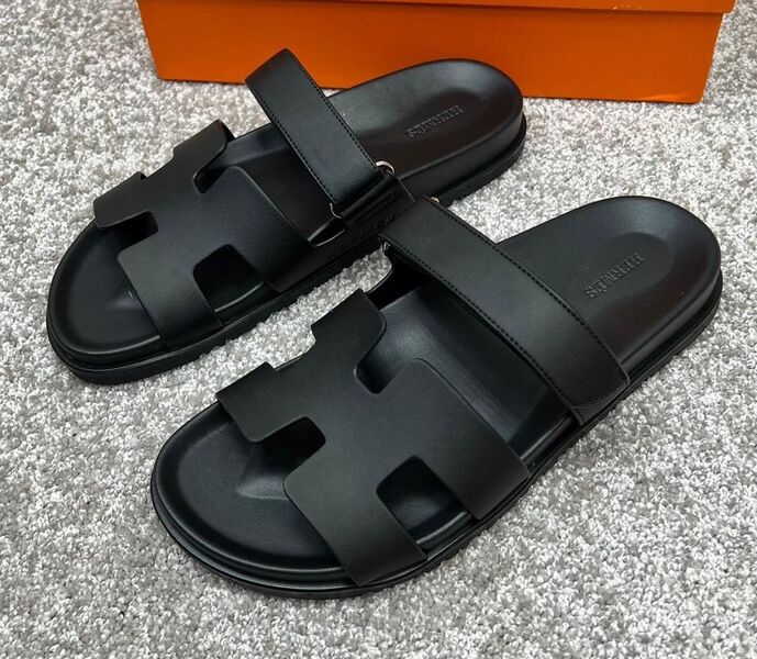 Мужские шлепки Hermès мужской кожа черный 115588