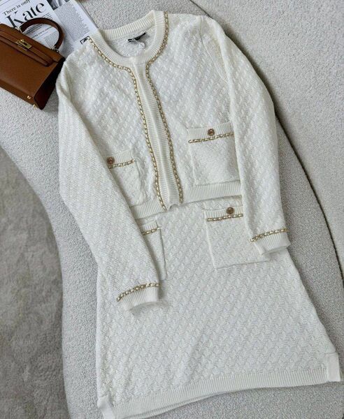 Костюм Chanel женский белый 141372